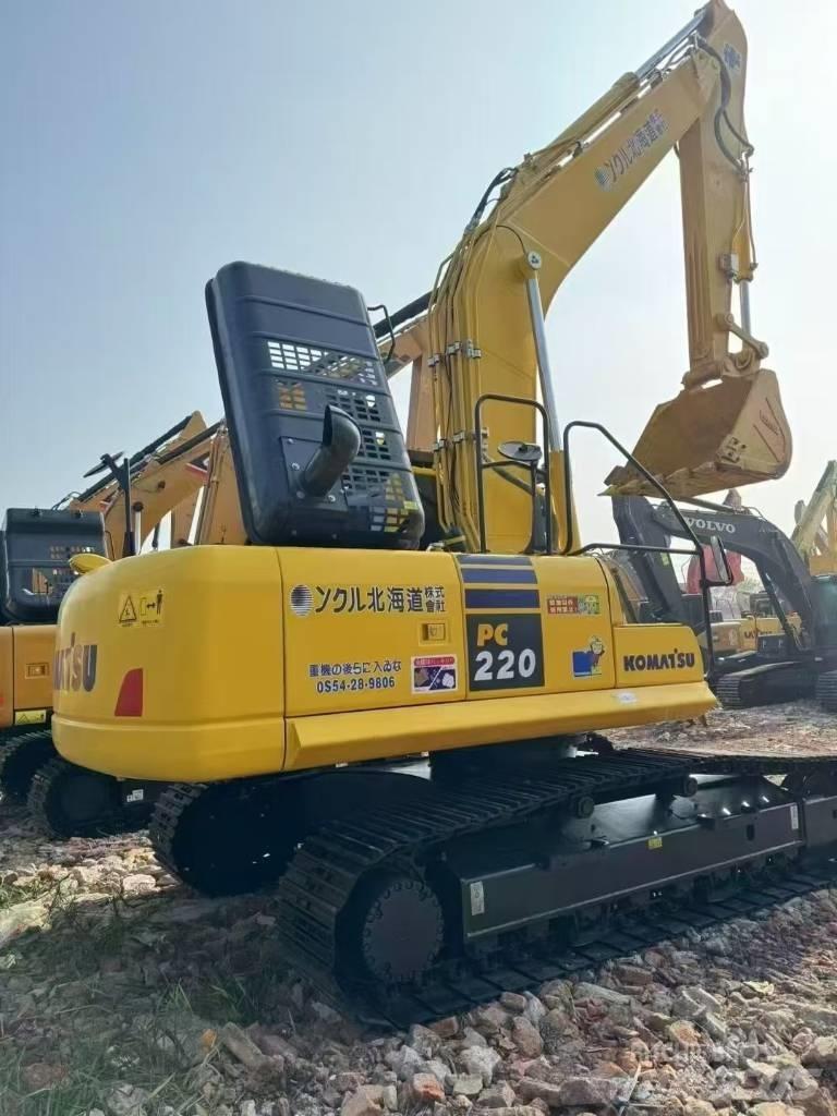 Komatsu PC 220 Koparki gąsienicowe