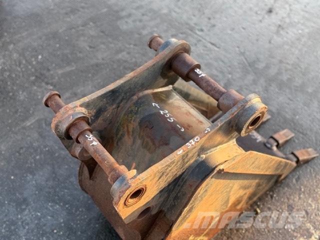 JCB ŁYŻKA UŻYWANA Łyżki do koparek