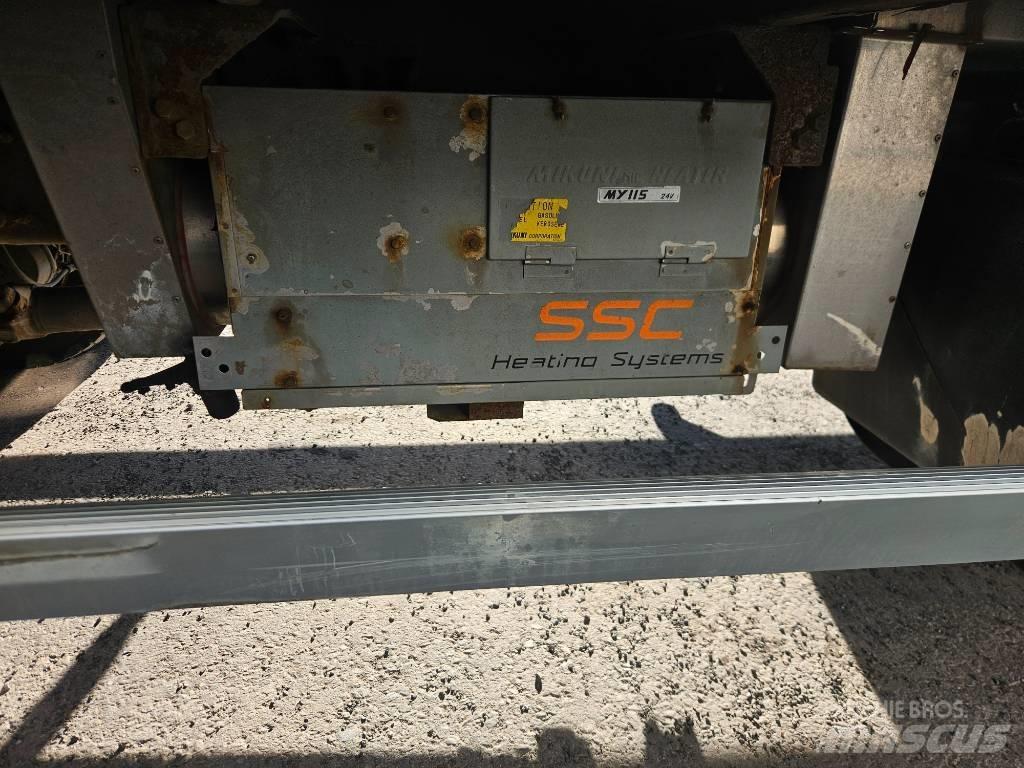 Volvo FL6 Samochody ciężarowe ze skrzynią zamkniętą