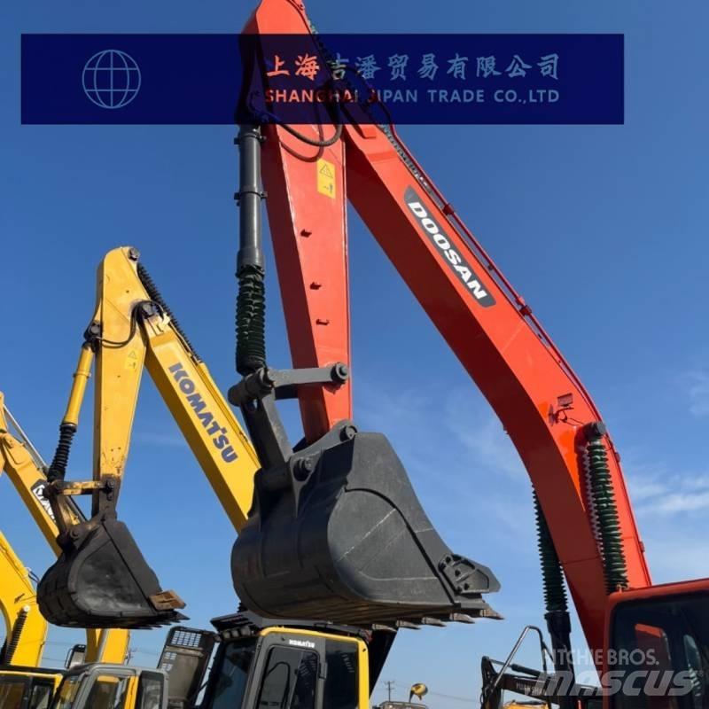 Doosan DX 300 Koparki gąsienicowe