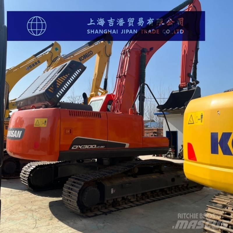 Doosan DX 300 Koparki gąsienicowe
