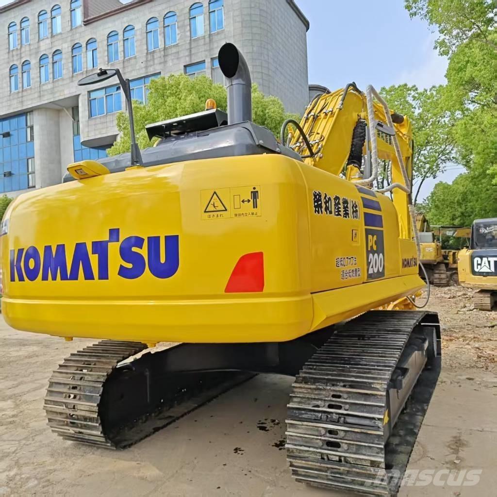 Komatsu PC 200-8 Koparki gąsienicowe