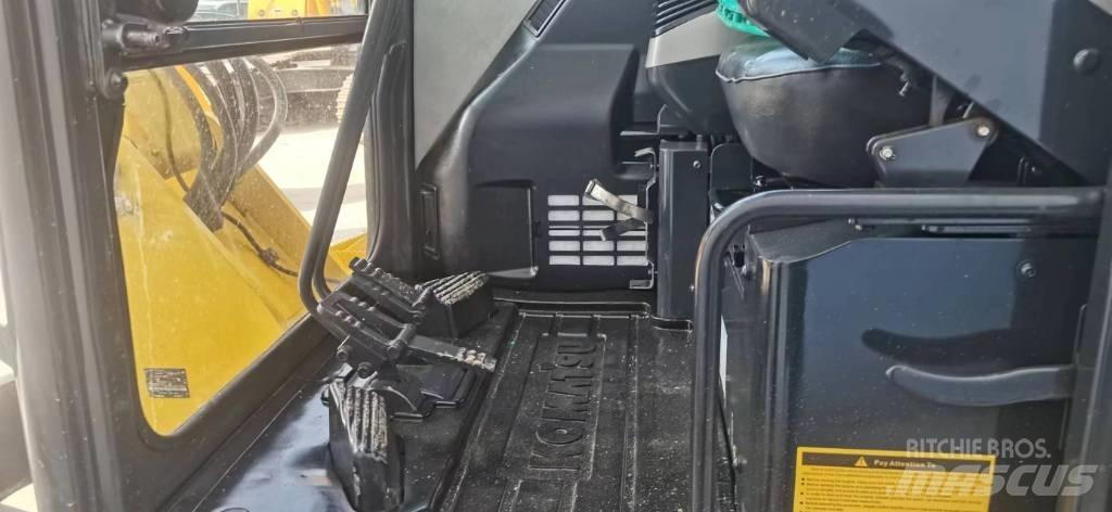 Komatsu PC 56 Koparki gąsienicowe
