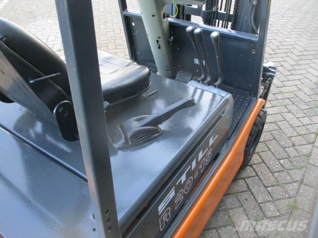 Still R 20-15 Wózki elektryczne