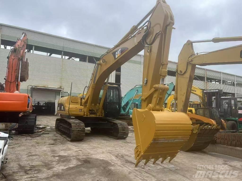 CAT 325C Koparki gąsienicowe