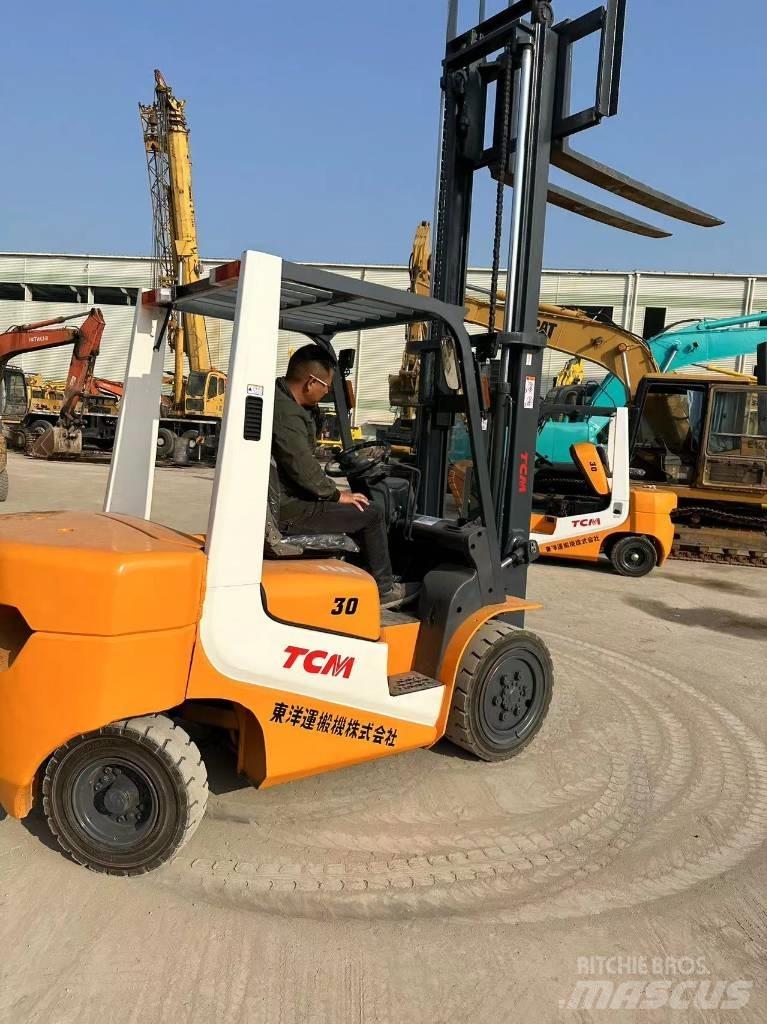 TCM FD30T6 Wózki Diesla