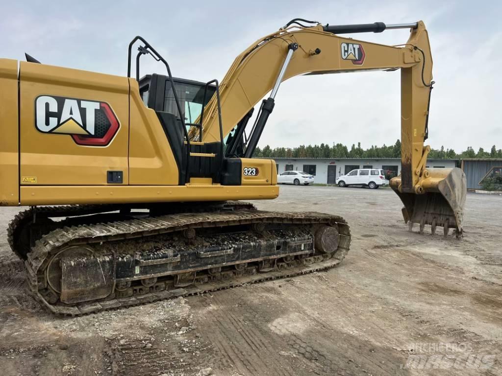 CAT 323 GC Koparki gąsienicowe