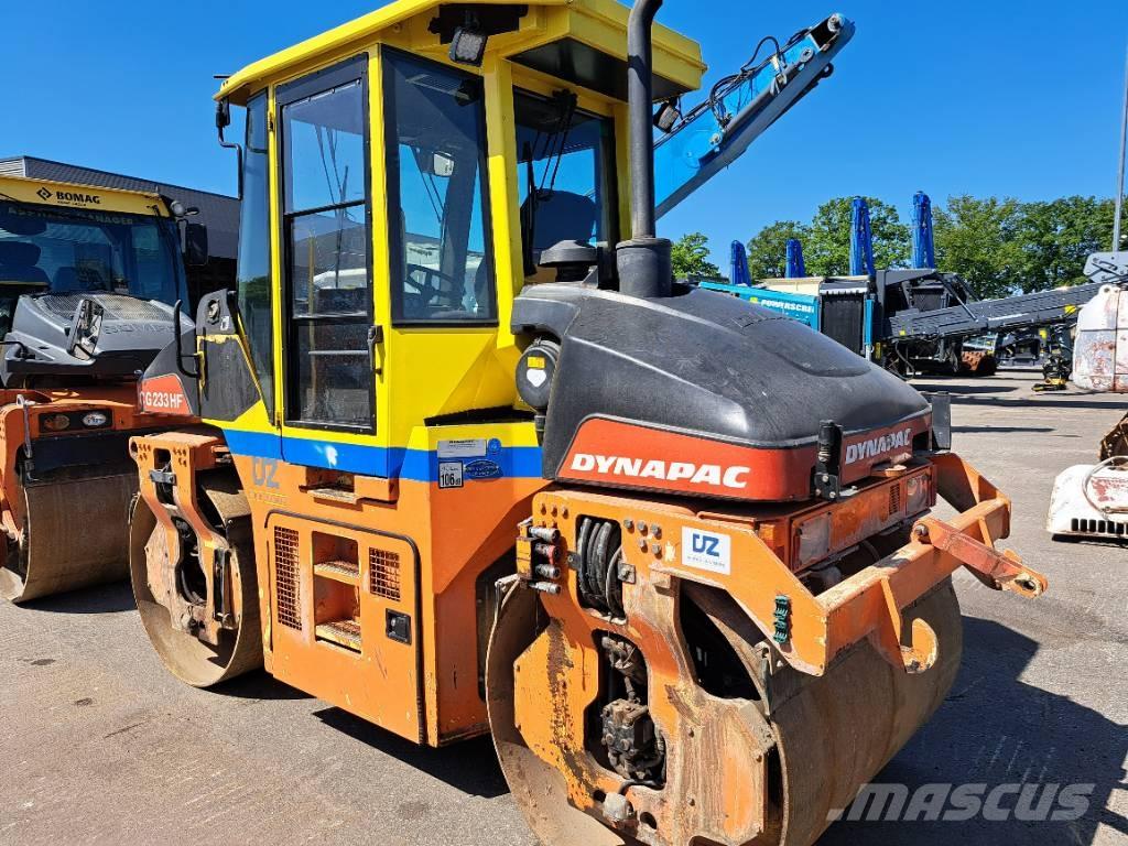 Dynapac CG 233 HF Walce dwubębnowe