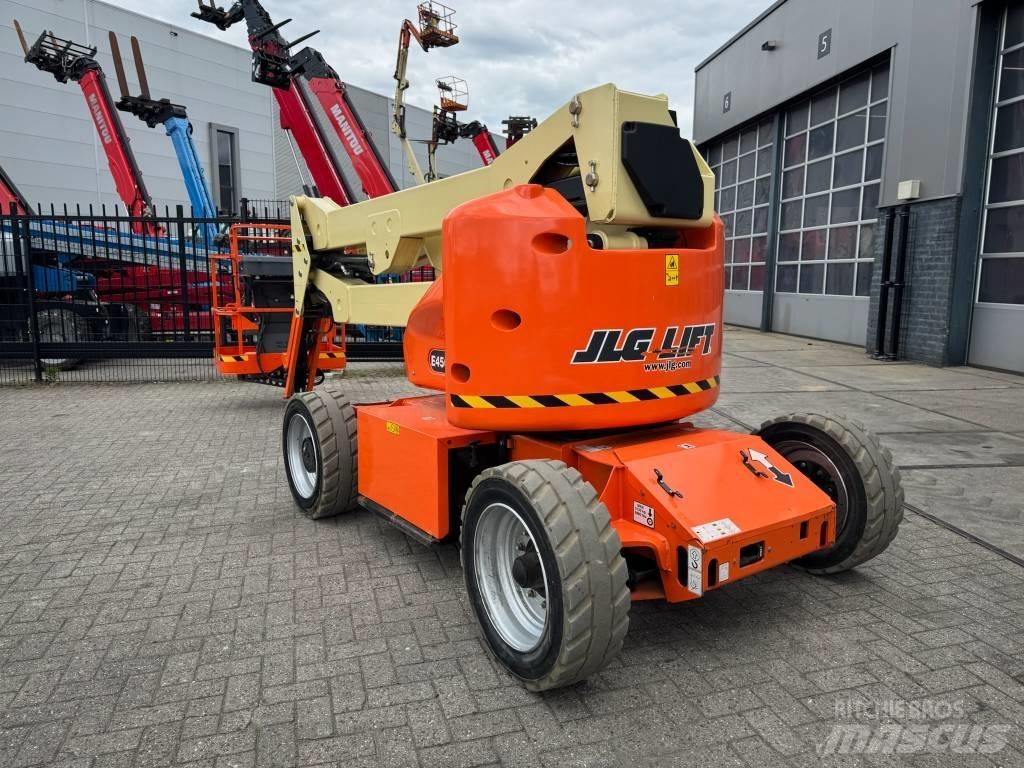 JLG E 450 AJ Podnośniki przegubowe