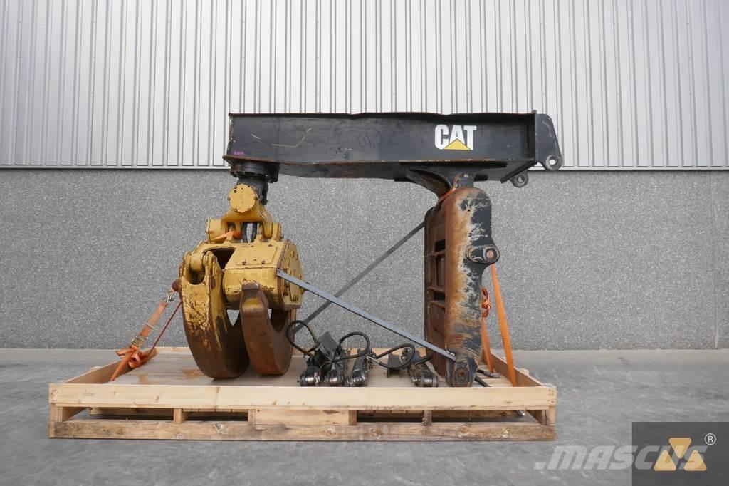 CAT 525D Grapple Transport - Inne