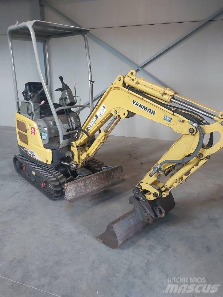 Yanmar Vio 17 Minikoparki