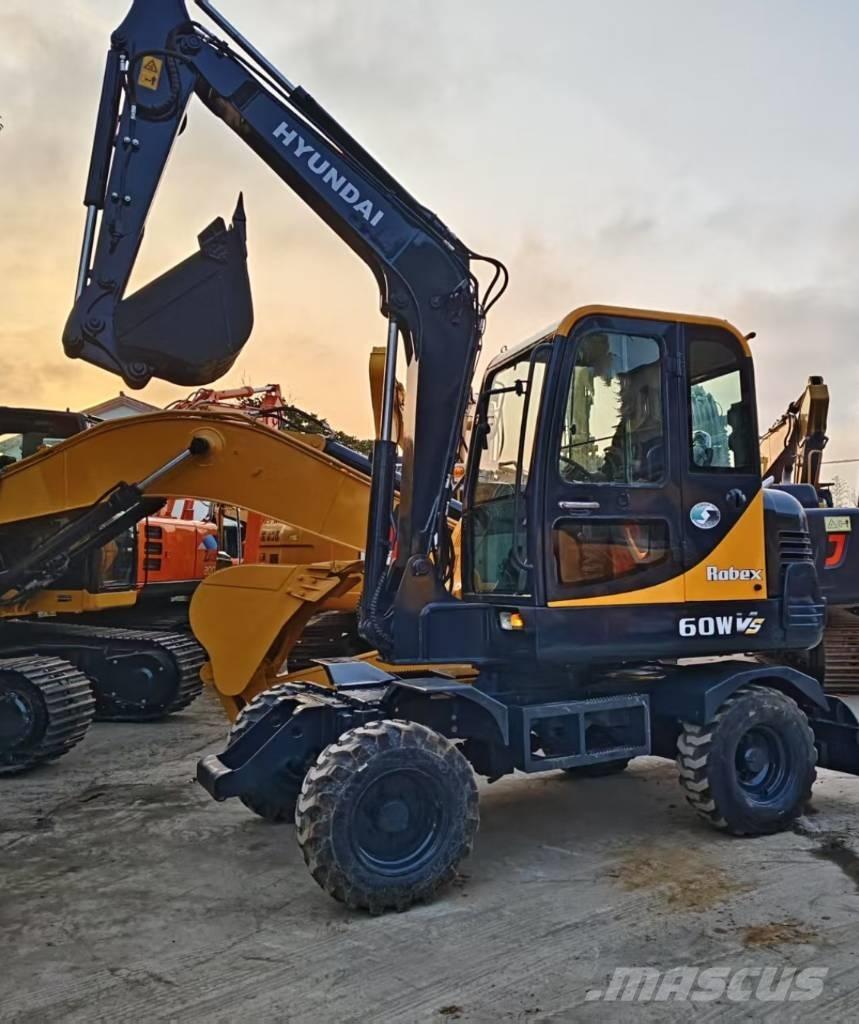 Hyundai R60W Koparki kołowe