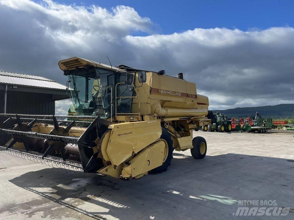 New Holland TX 34 Kombajny zbożowe