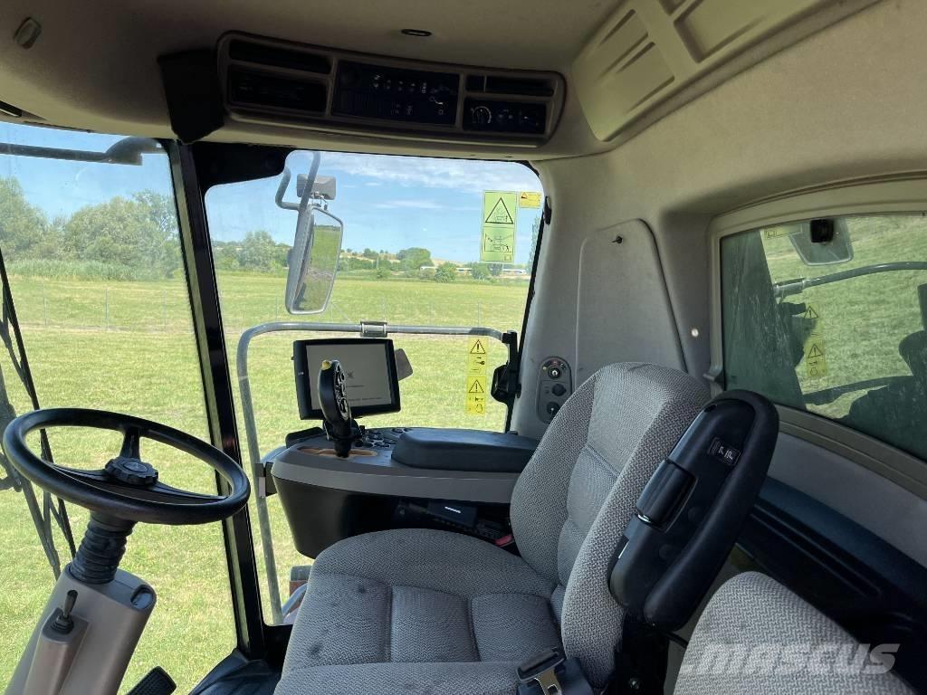Case IH AF 8230 Kombajny zbożowe
