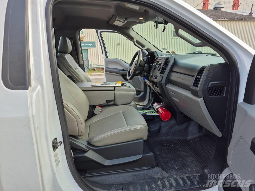Ford F 450 Ciężarówki typu Platforma / Skrzynia