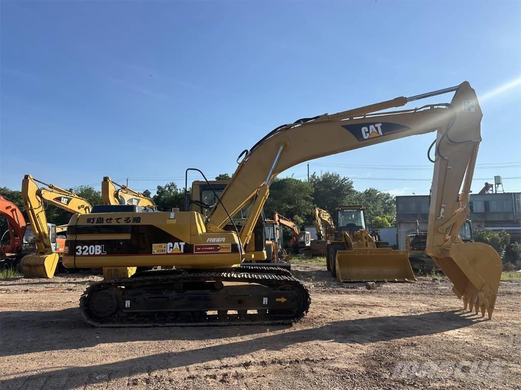 CAT 320 B Koparki gąsienicowe