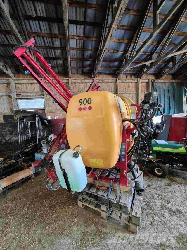 Junkkari 900L Opryskiwacze zaczepiane
