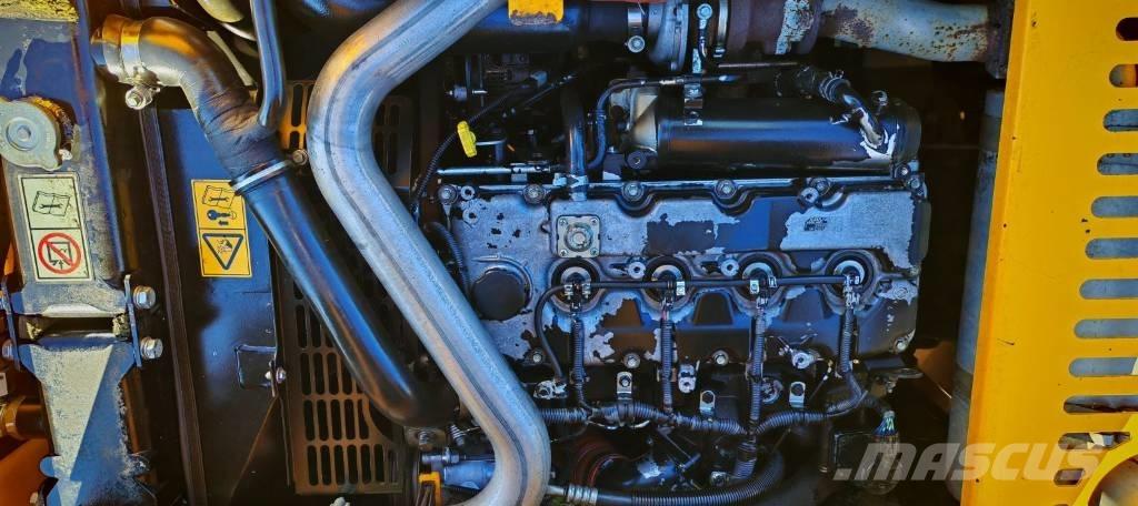 JCB JS 145 W Koparki kołowe