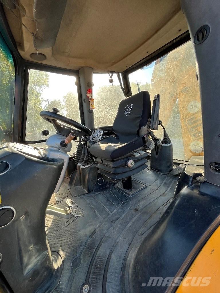 JCB 4 CX Koparko-ładowarki