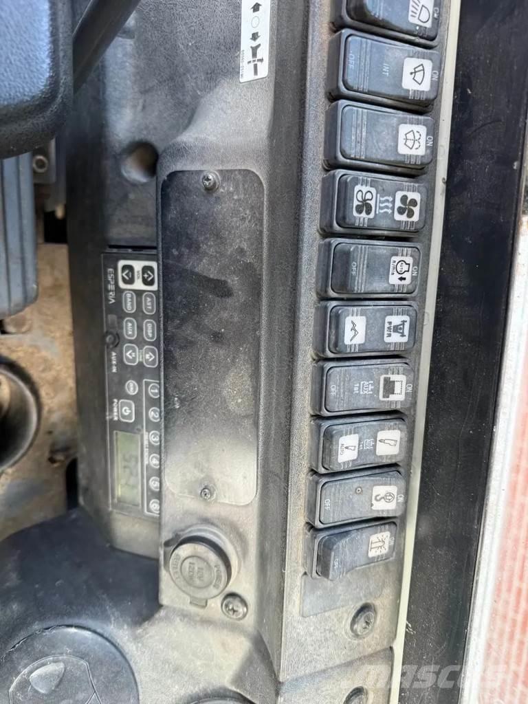 Takeuchi TB230 Koparki gąsienicowe