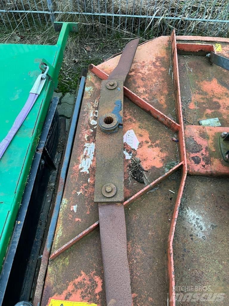 Kuhn BAV 1550 Kosiarki