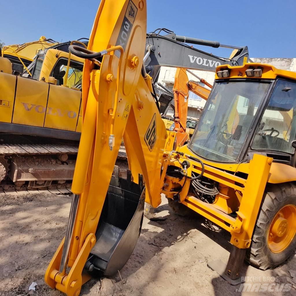 JCB 3 CX Koparko-ładowarki
