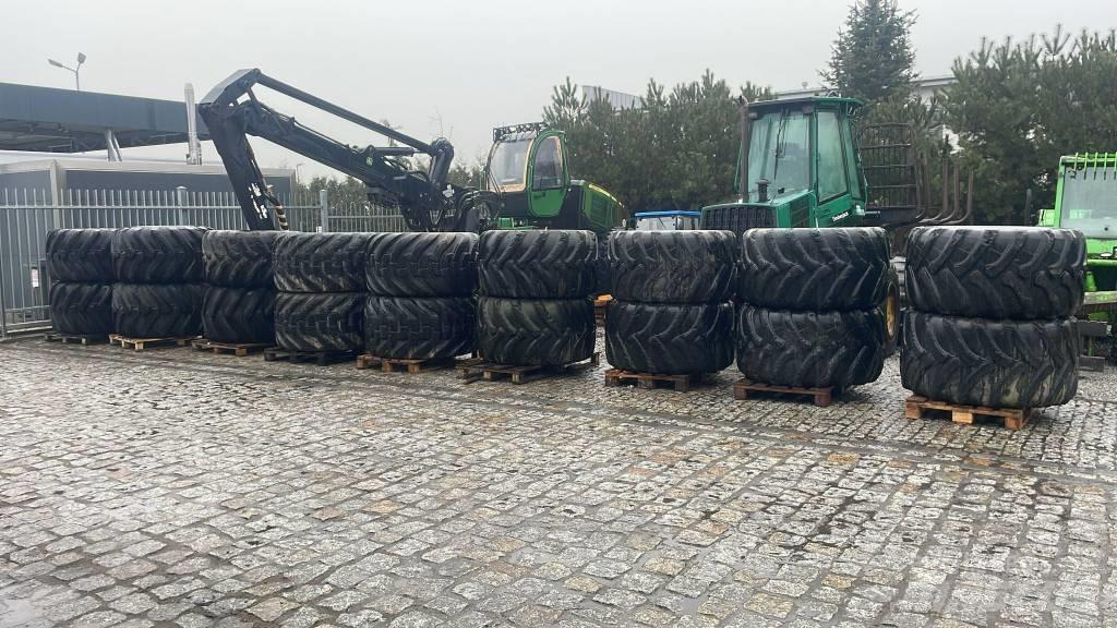 Nokian 710/45R26,5 Opony, koła i felgi
