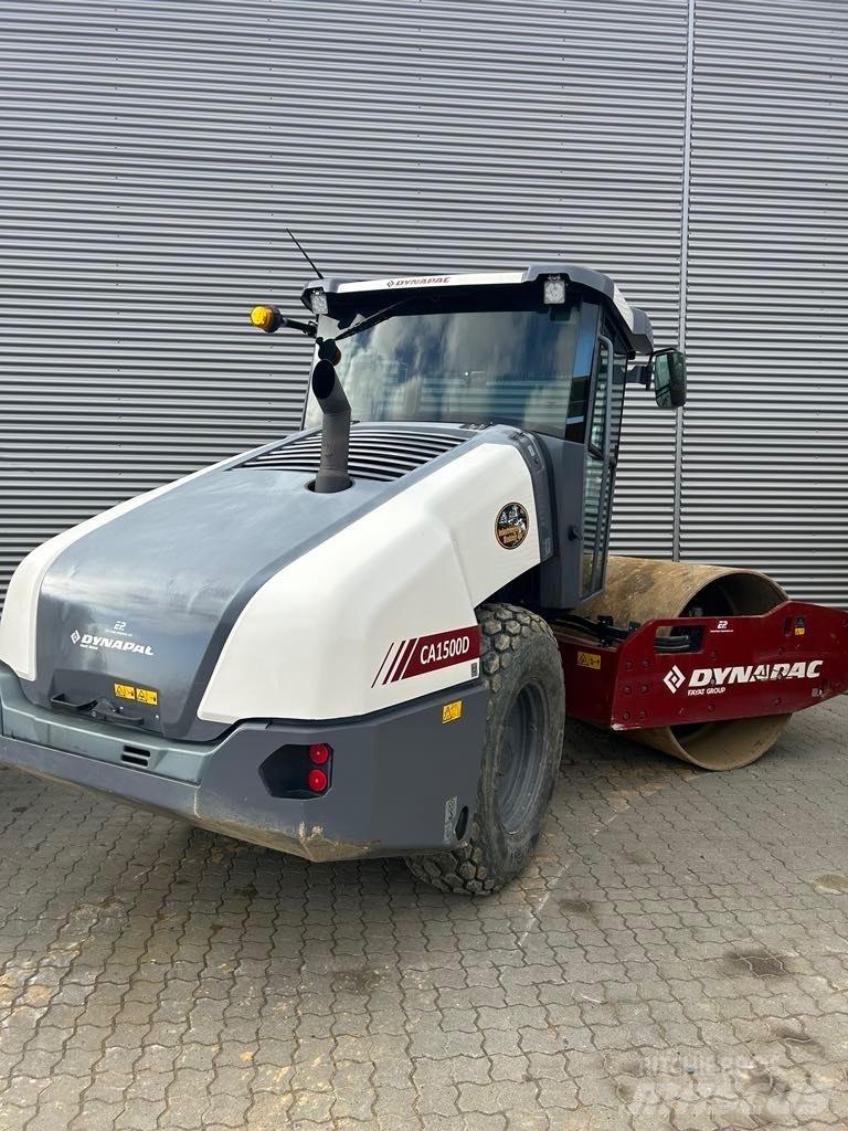 Dynapac CA 1500 D Walce jednobębnowe