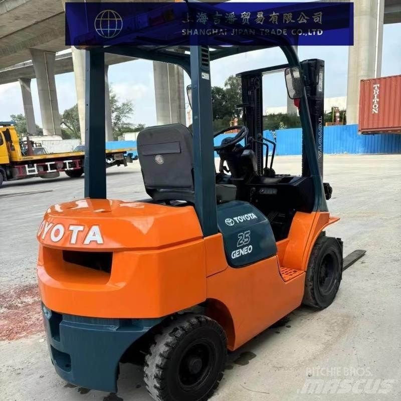 Toyota 25 Wózki Diesla