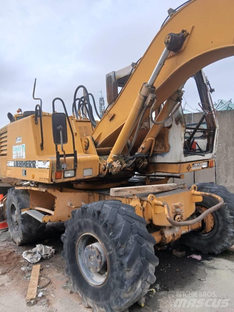 Liebherr A 316 Przekładnie i skrzynie biegów