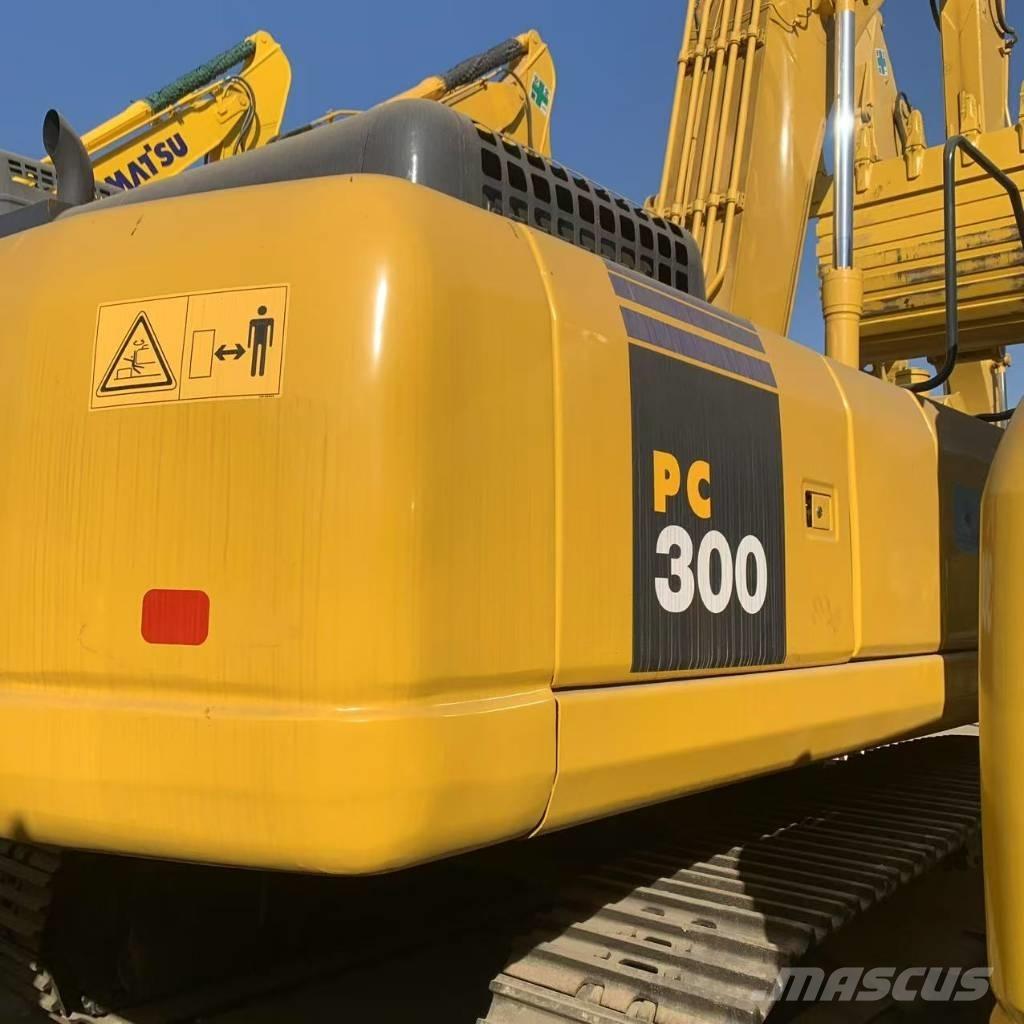 Komatsu PC 300-7 Koparki gąsienicowe