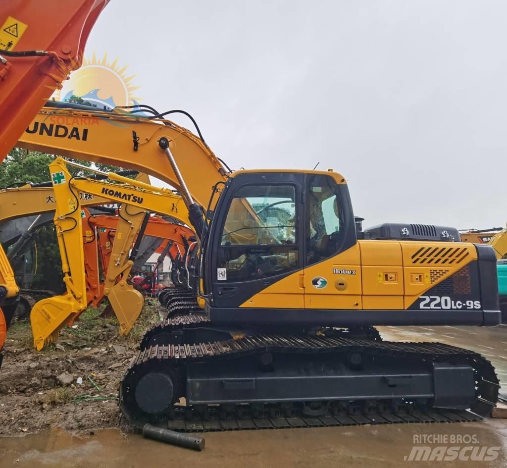 Hyundai R220LC-9S Koparki kołowe