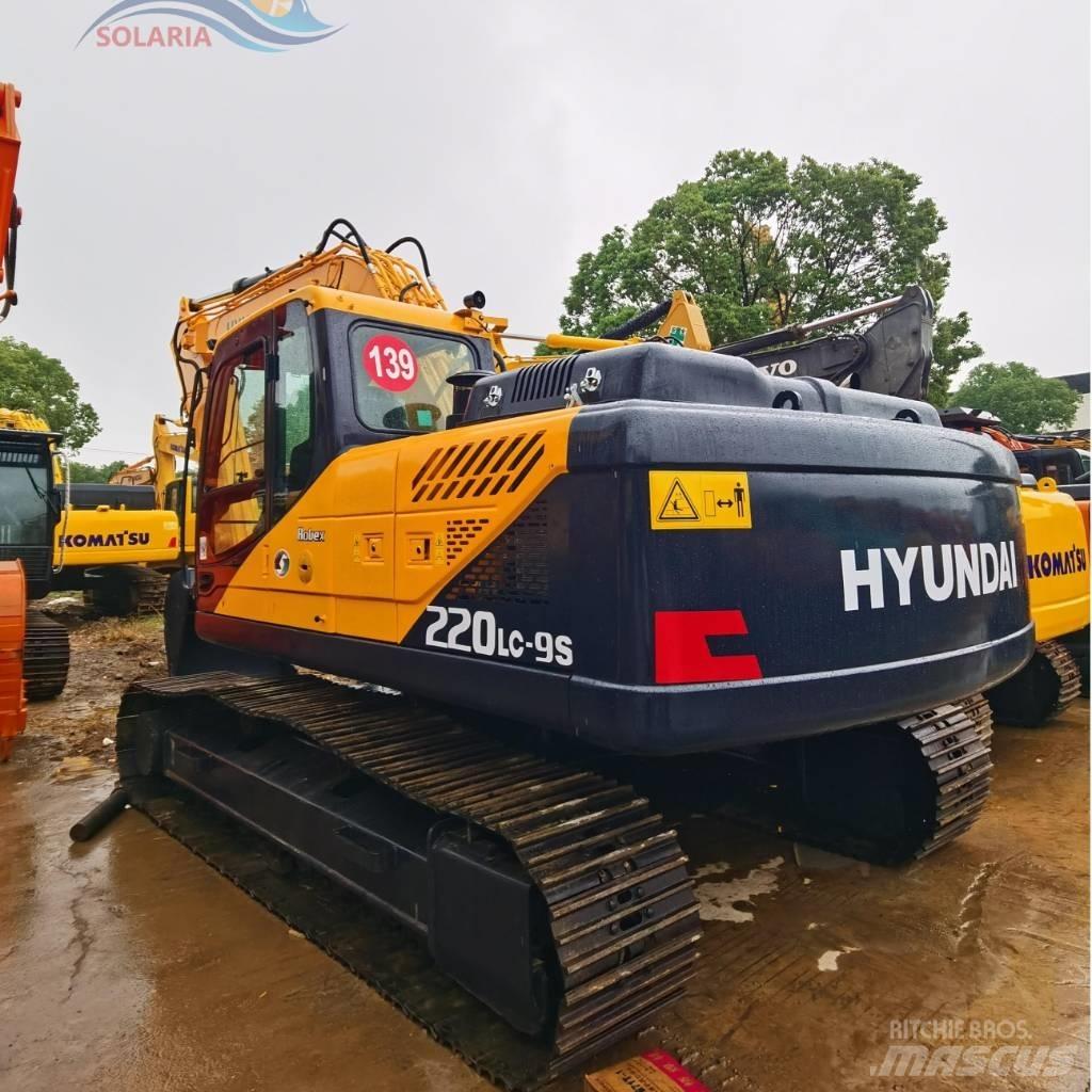 Hyundai R220LC-9S Koparki kołowe