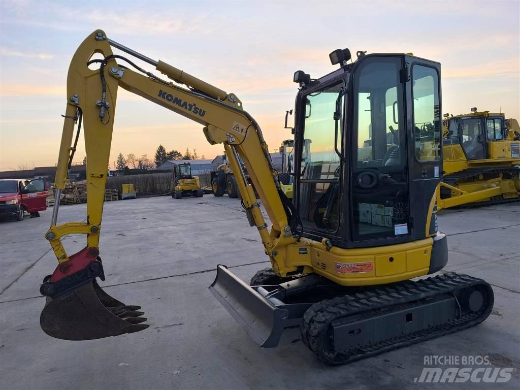 Komatsu PC 26 MR-5 Minikoparki