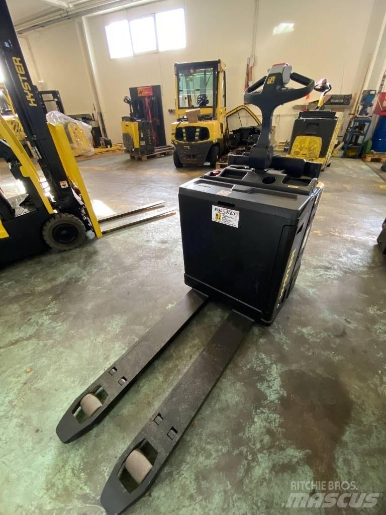 Hyster P2.0S FBW Wózki widłowe unoszące z dyszlem