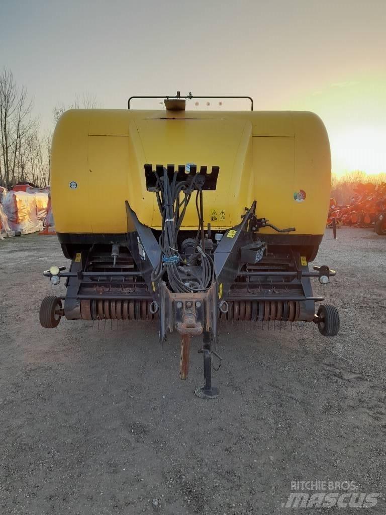 New Holland BB 9080 Prasy zwijające