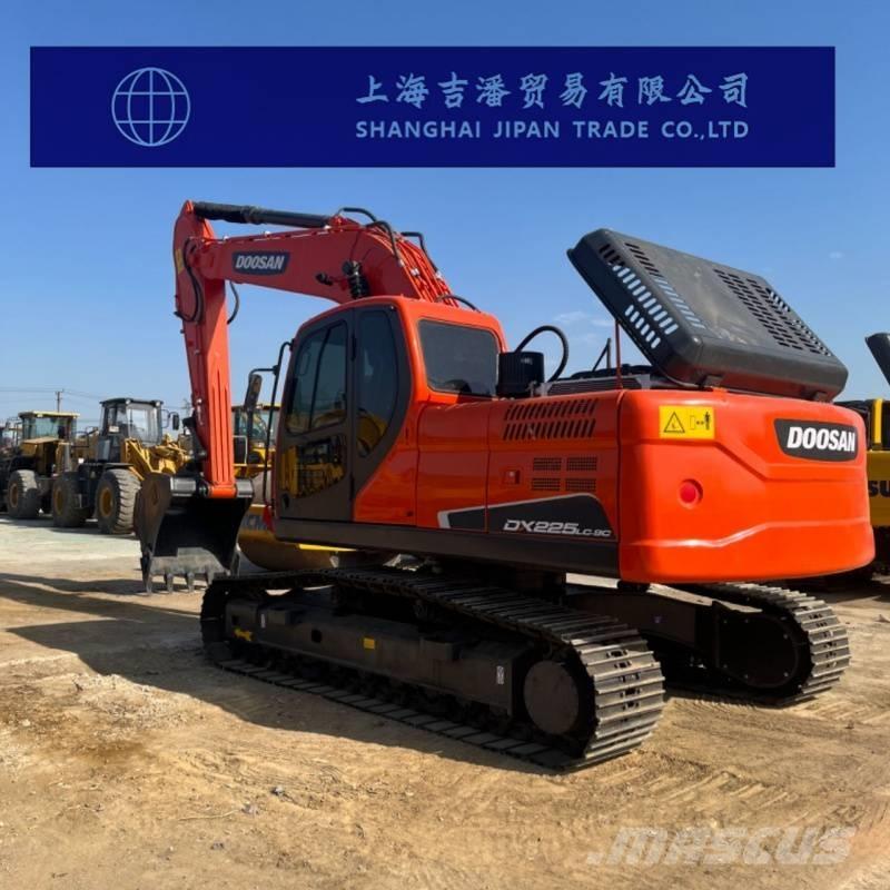 Doosan DX 225 Koparki gąsienicowe