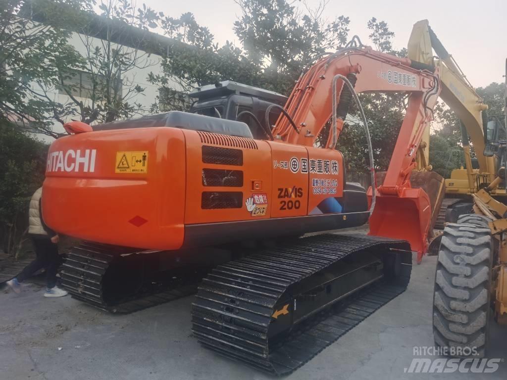 Hitachi ZX 200 Koparki gąsienicowe