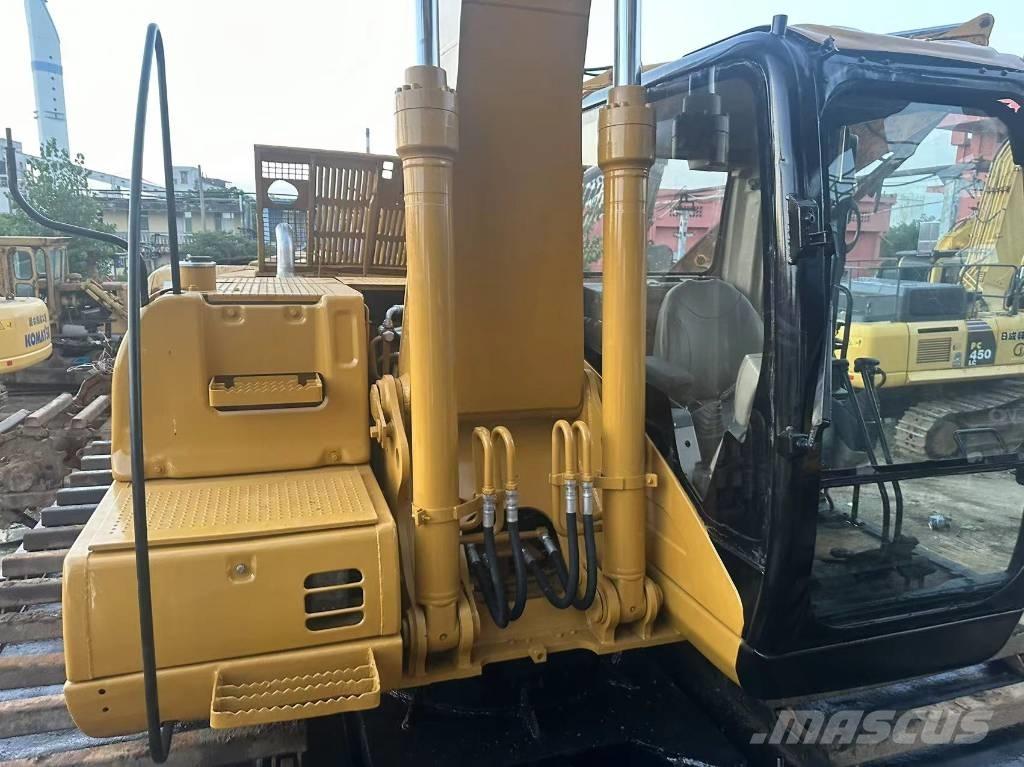 CAT 320 C Koparki pływające - amfibie