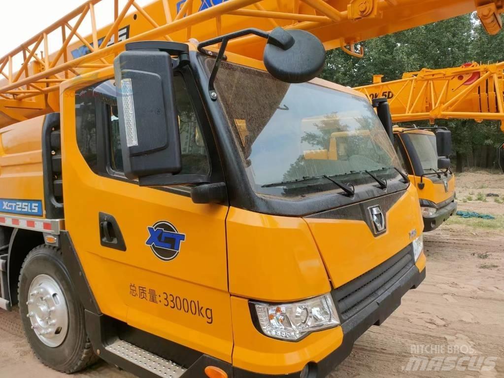 XCMG XCT 25 Żurawie szosowo-terenowe