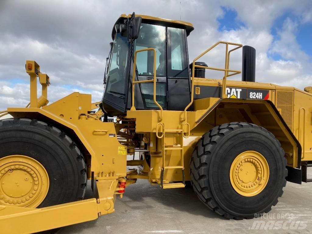 CAT 824 H Spycharki kołowe