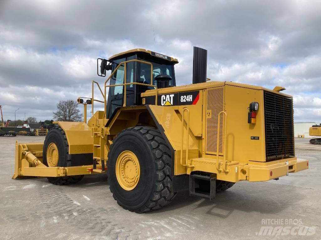 CAT 824 H Spycharki kołowe