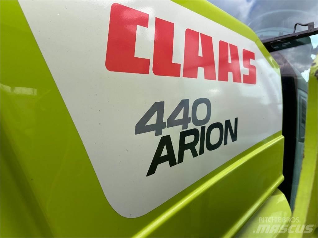 CLAAS Arion 440 Ciągniki rolnicze