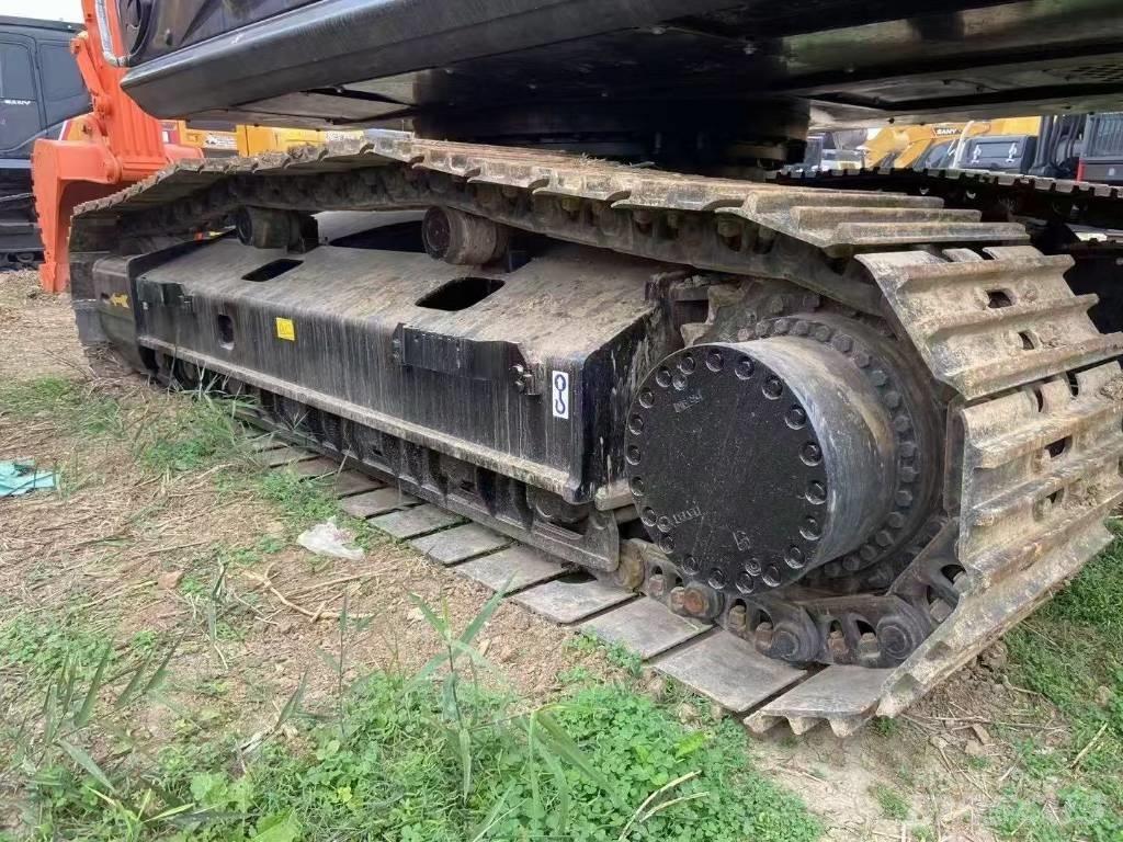 Hitachi 360 Koparki gąsienicowe