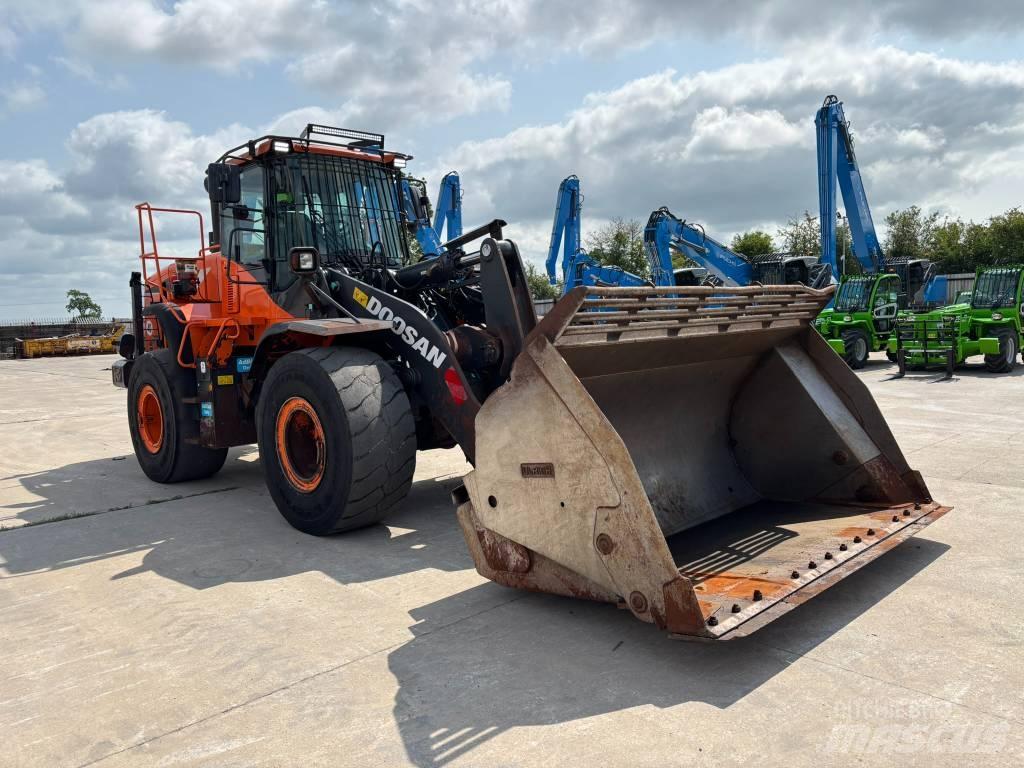 Doosan DL 300-5 Ładowarki kołowe