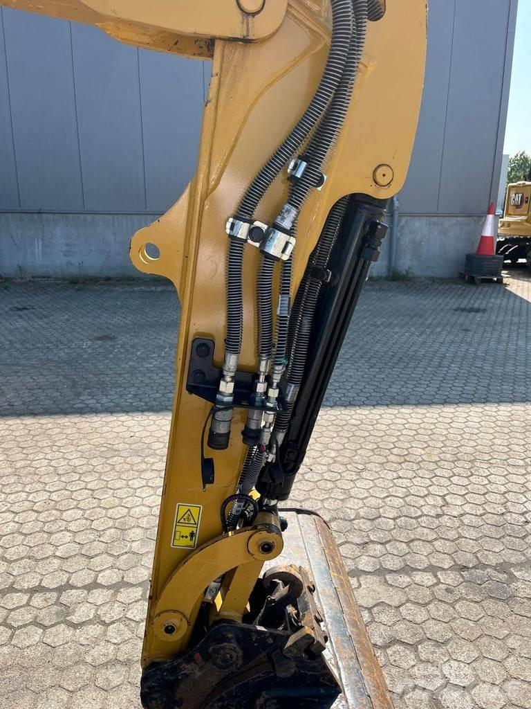 CAT 302.7 Minikoparki