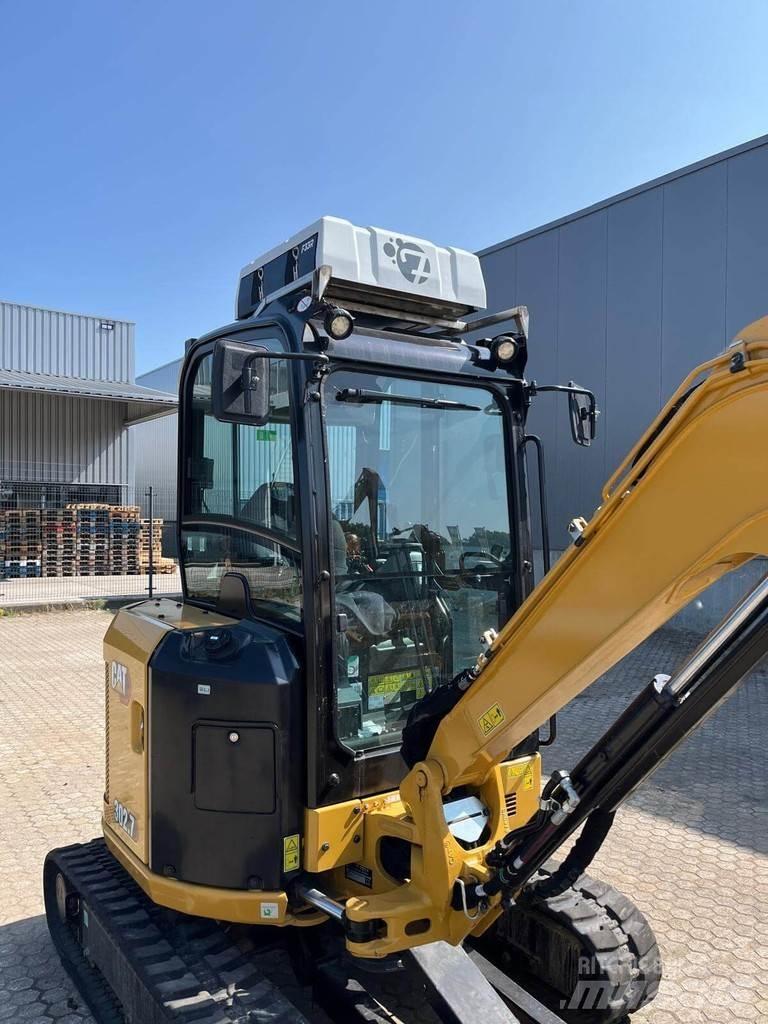 CAT 302.7 Minikoparki