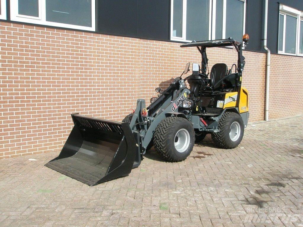 GiANT G2500 Miniładowarki