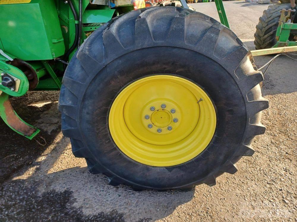 John Deere W 540 Kombajny zbożowe