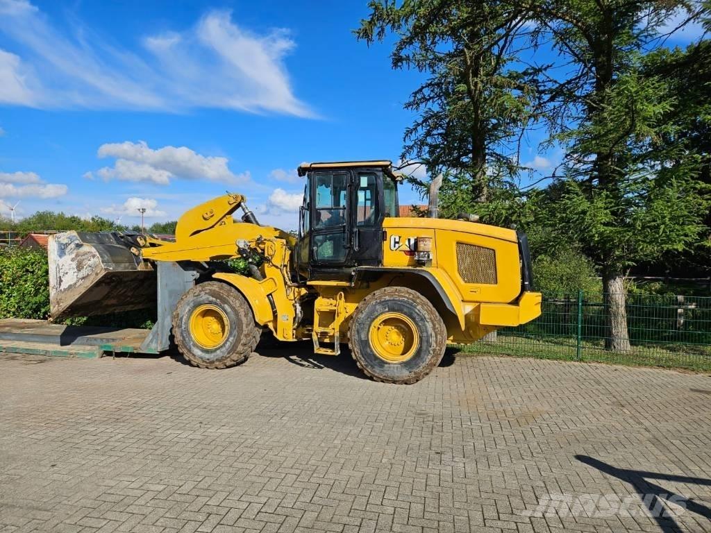 CAT 930 M Ładowarki kołowe